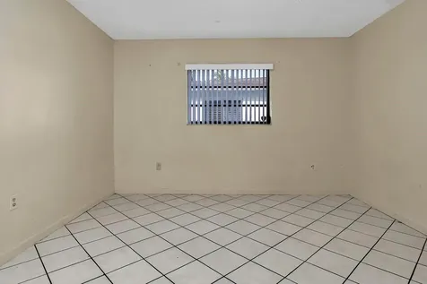 2826-2828 SW 32nd Court Miami FL 33133
