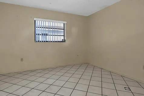 2826-2828 SW 32nd Court Miami FL 33133