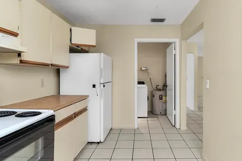 2826-2828 SW 32nd Court Miami FL 33133