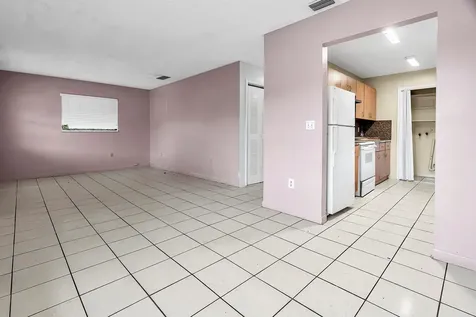 2826-2828 SW 32nd Court Miami FL 33133