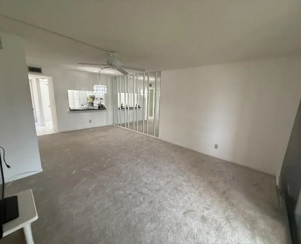 10304 Sunrise Lakes Boulevard Sunrise FL 33322