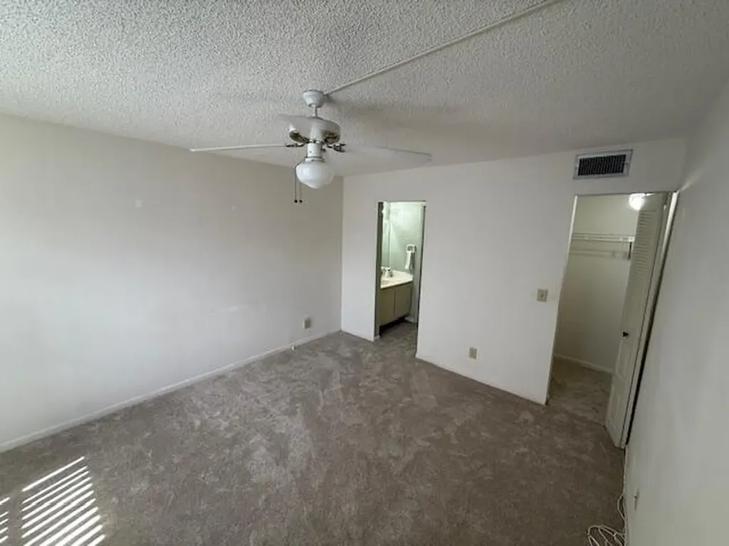 10304 Sunrise Lakes Boulevard Sunrise FL 33322