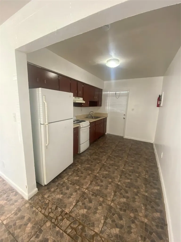 751 NW 5th Street Fort Lauderdale FL 33311