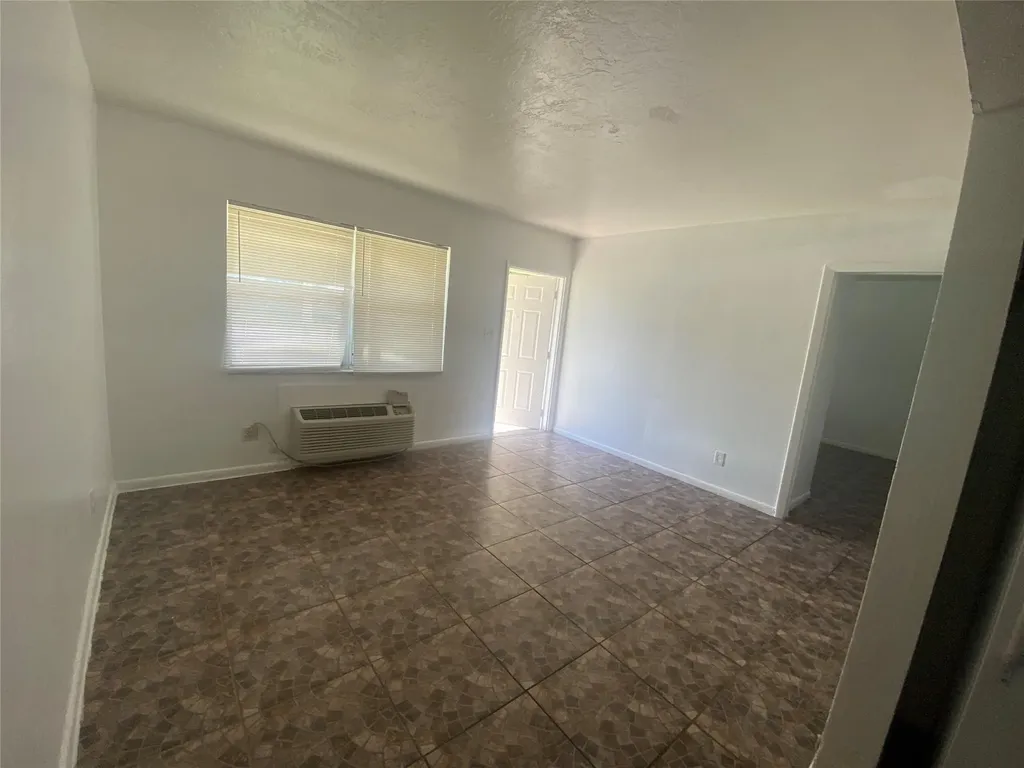 751 NW 5th Street Fort Lauderdale FL 33311