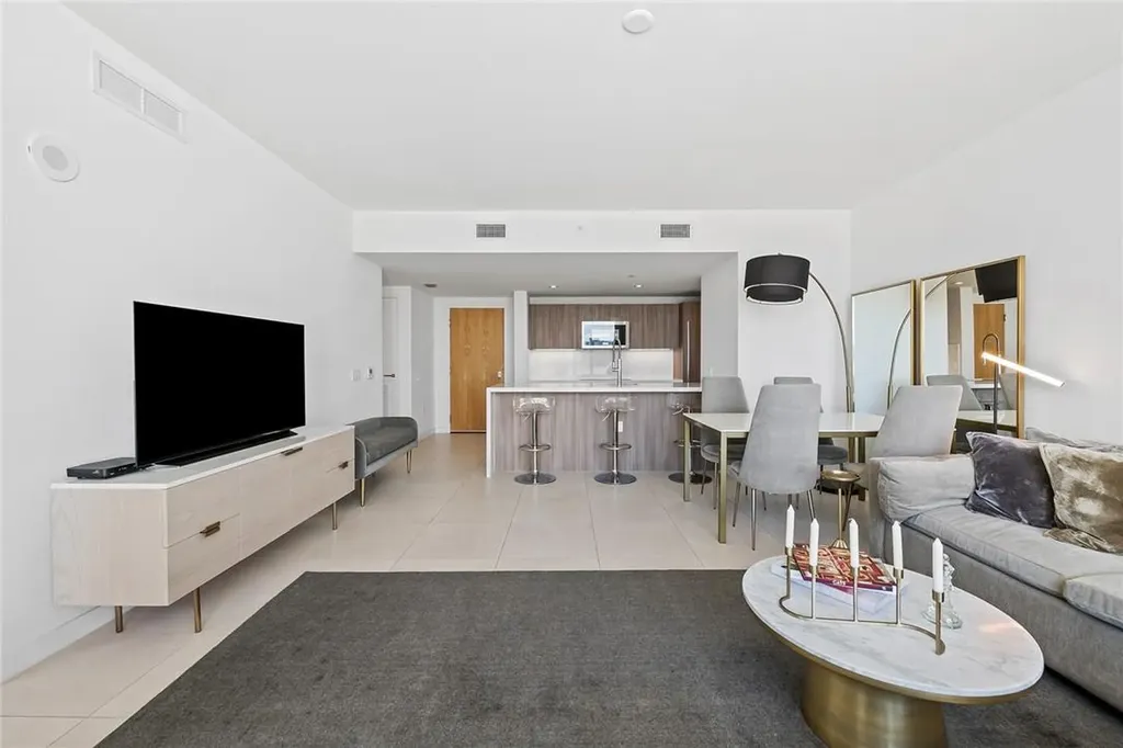 401 N Birch Road Fort Lauderdale FL 33304