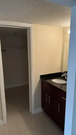 430 Commodore Drive Plantation FL 33325