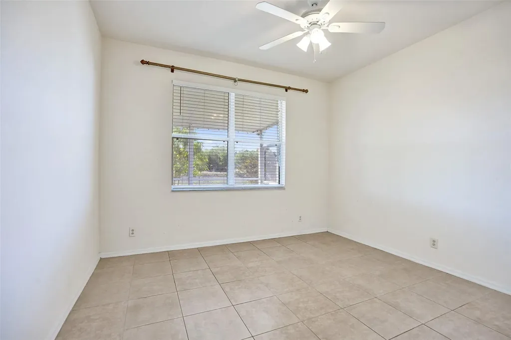 864 SW Java Avenue Port St Lucie FL 34953
