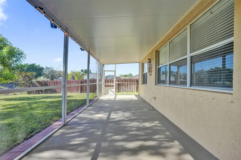 864 SW Java Avenue Port St Lucie FL 34953