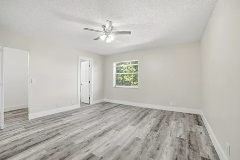 7903 SW 9th Street North Lauderdale FL 33068