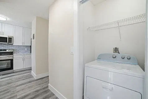 7903 SW 9th Street North Lauderdale FL 33068
