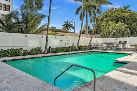 2670 E Sunrise Boulevard Fort Lauderdale FL 33304