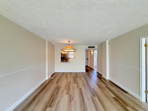 113 Royal Park Drive Oakland Park FL 33309
