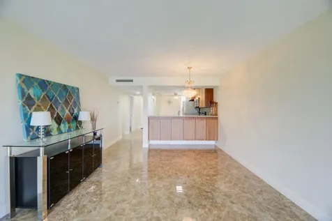 5926 Coral Lake Drive Margate FL 33063
