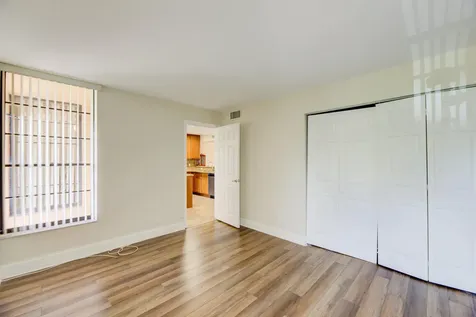 5926 Coral Lake Drive Margate FL 33063
