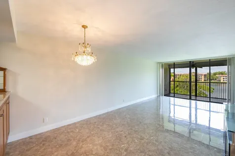 5926 Coral Lake Drive Margate FL 33063