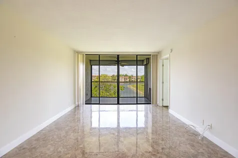 5926 Coral Lake Drive Margate FL 33063