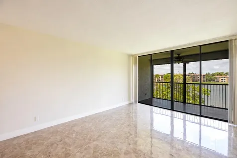 5926 Coral Lake Drive Margate FL 33063