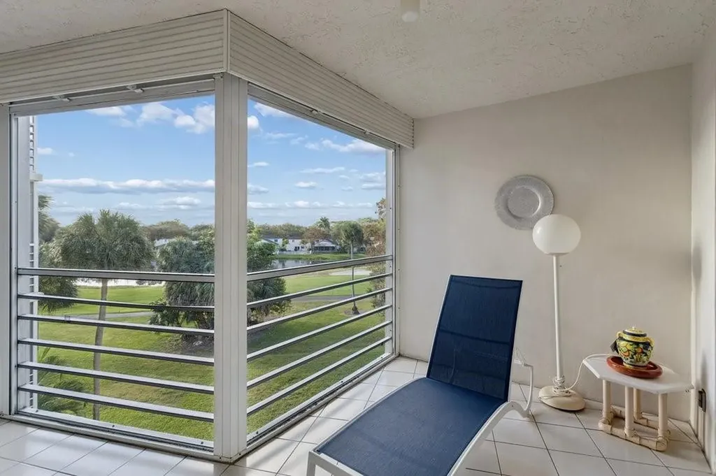 821 Cypress Boulevard Pompano Beach FL 33069