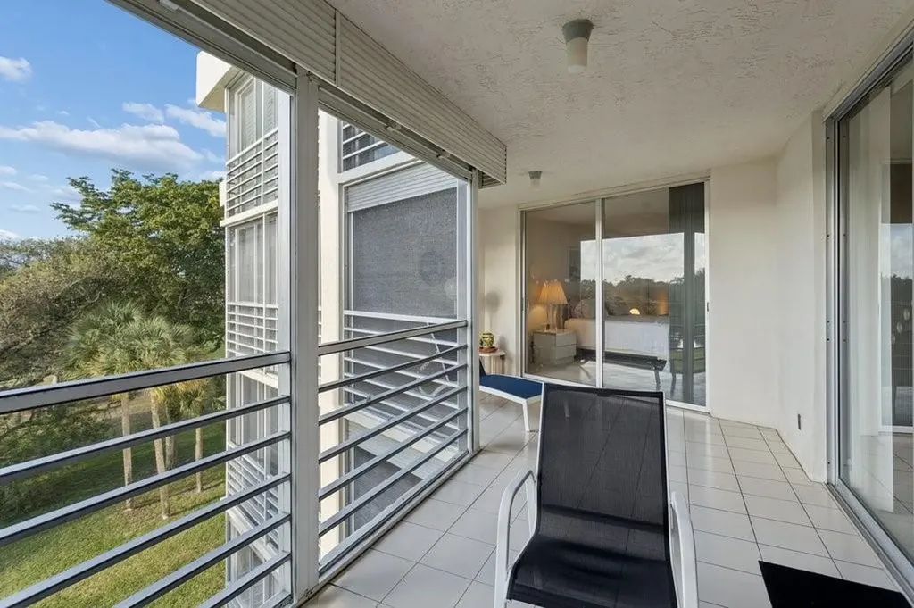 821 Cypress Boulevard Pompano Beach FL 33069