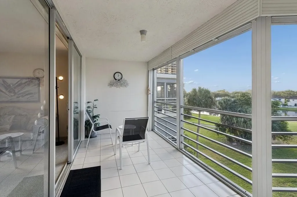 821 Cypress Boulevard Pompano Beach FL 33069
