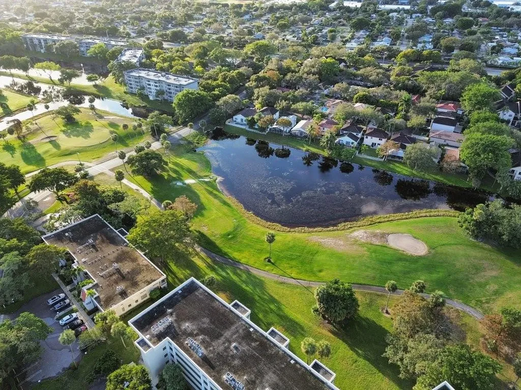 821 Cypress Boulevard Pompano Beach FL 33069