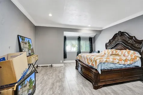 8226 NW 8th Place Fort Lauderdale FL 33324