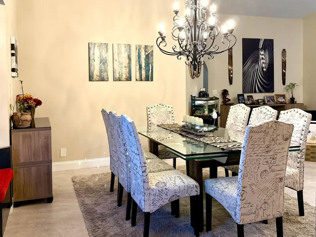 8472 NW 52nd Place Coral Springs FL 33067