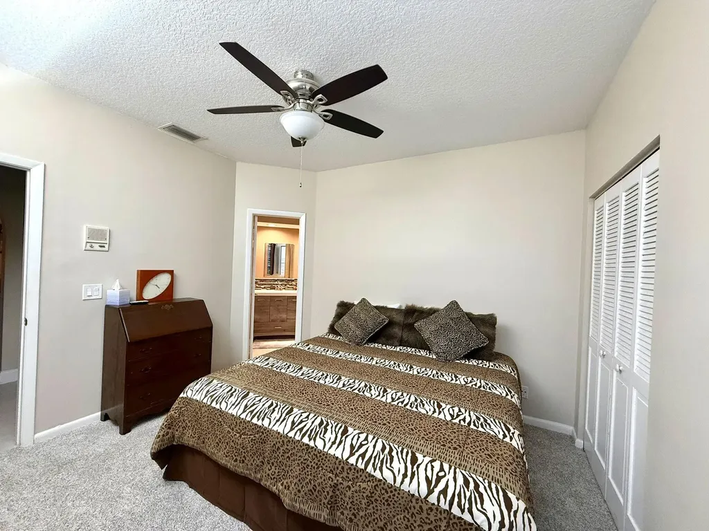 8472 NW 52nd Place Coral Springs FL 33067
