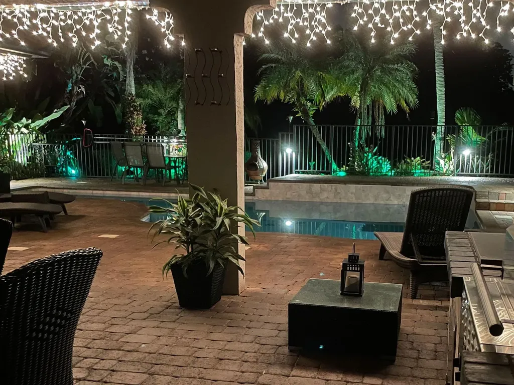 8472 NW 52nd Place Coral Springs FL 33067