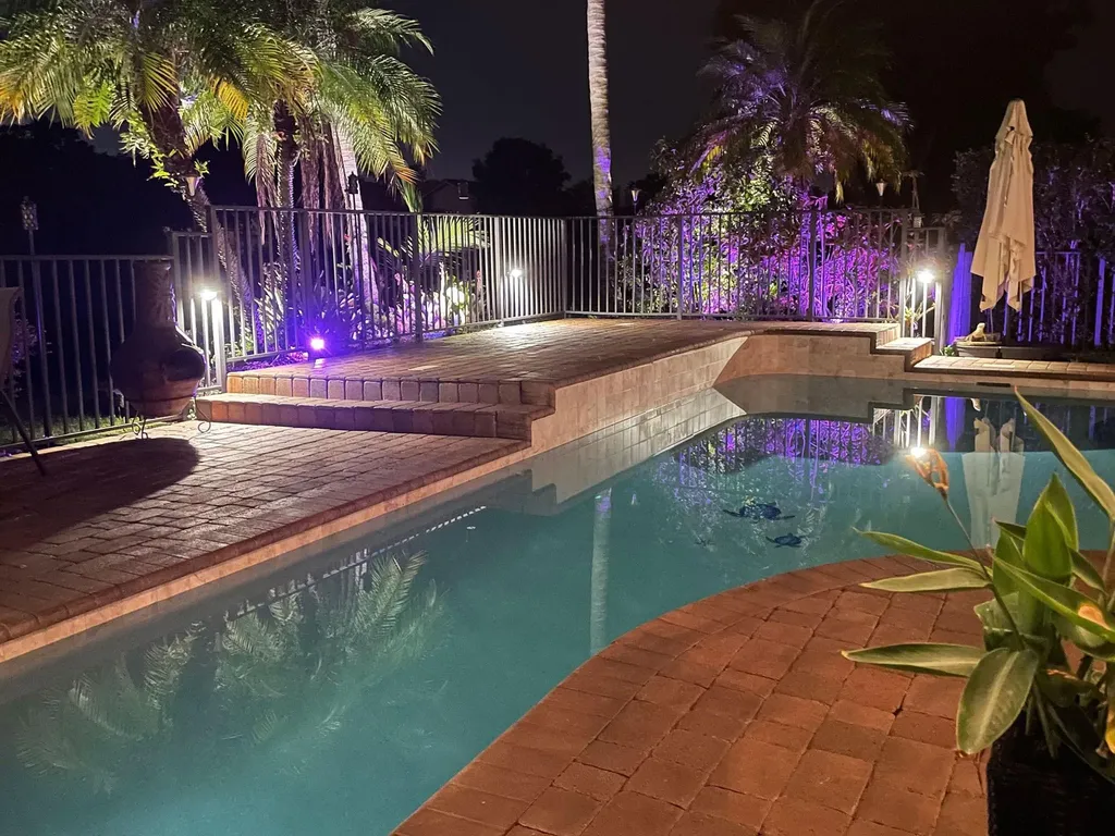8472 NW 52nd Place Coral Springs FL 33067
