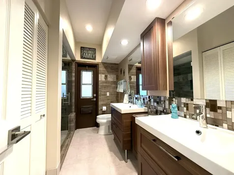 8472 NW 52nd Place Coral Springs FL 33067
