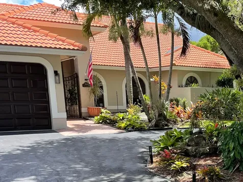 8472 NW 52nd Place Coral Springs FL 33067