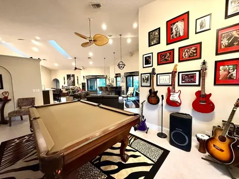8472 NW 52nd Place Coral Springs FL 33067
