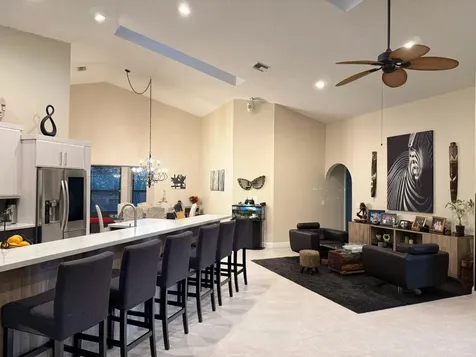 8472 NW 52nd Place Coral Springs FL 33067
