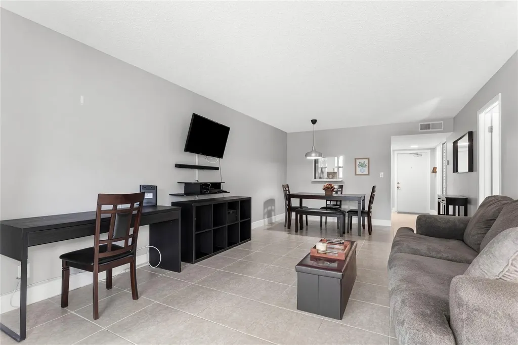 9700 Sunrise Lakes Boulevard Sunrise FL 33322
