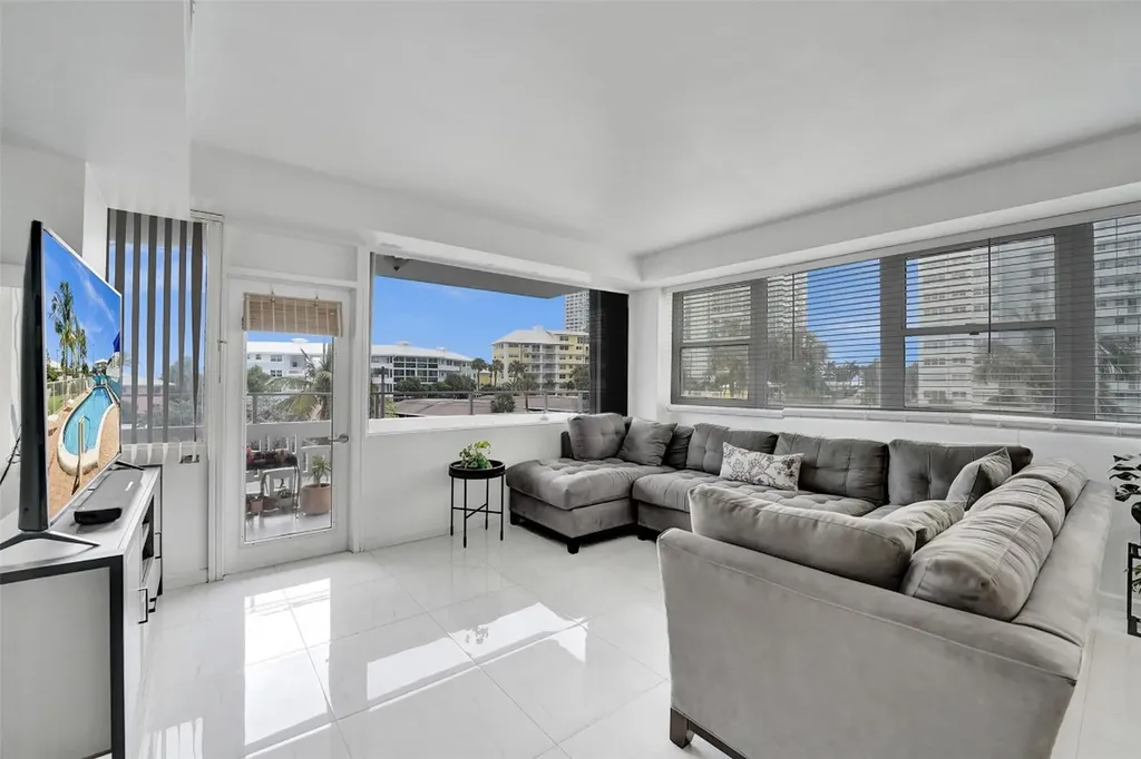 1900 S Ocean Drive Fort Lauderdale FL 33316