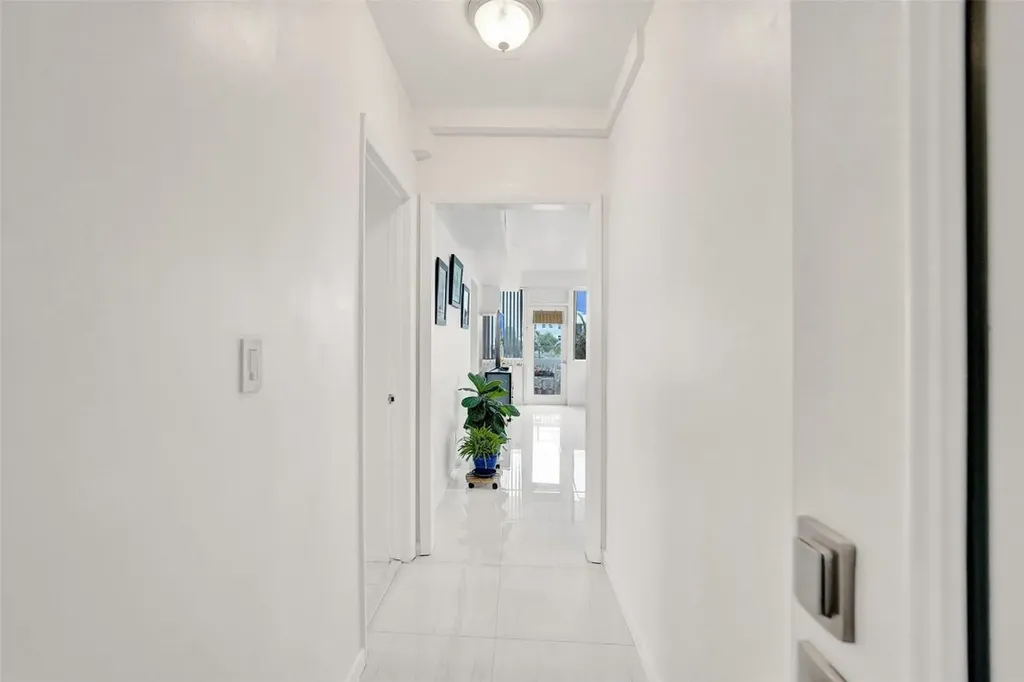 1900 S Ocean Drive Fort Lauderdale FL 33316