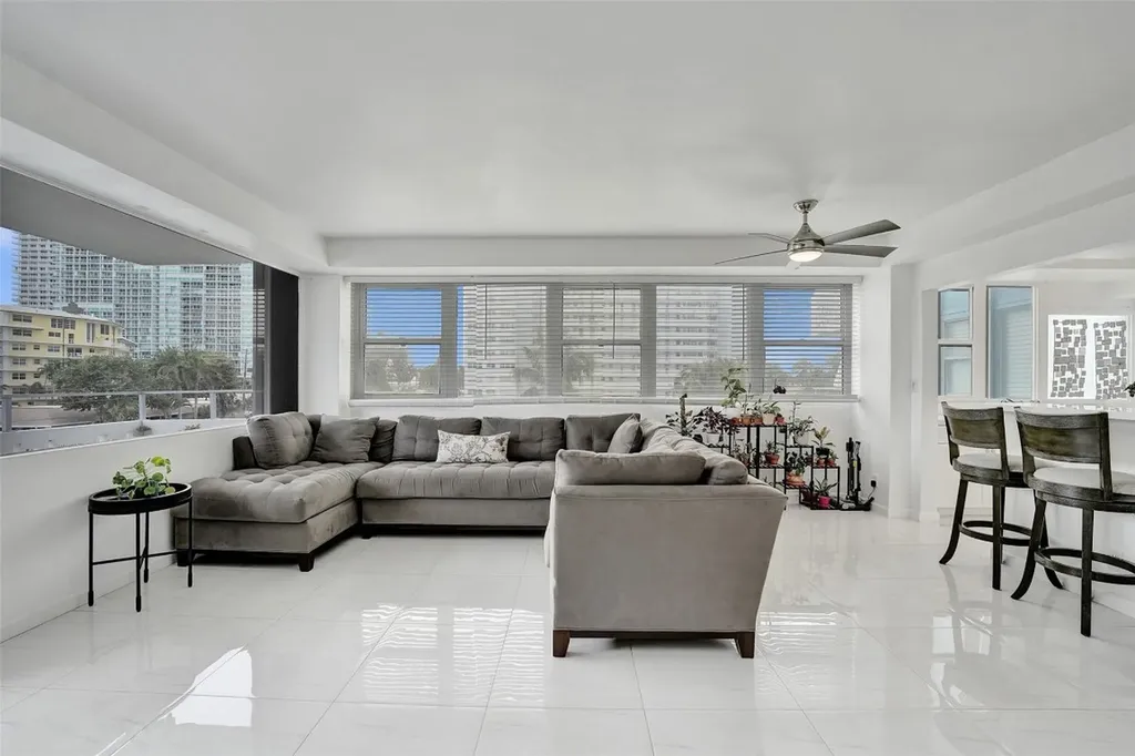 1900 S Ocean Drive Fort Lauderdale FL 33316