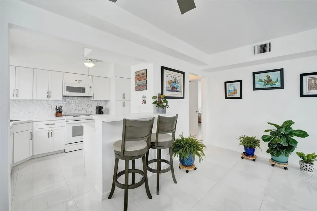 1900 S Ocean Drive Fort Lauderdale FL 33316