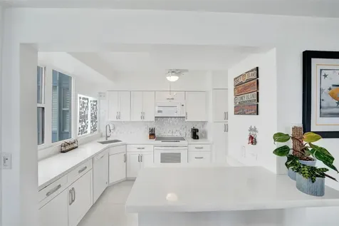 1900 S Ocean Drive Fort Lauderdale FL 33316