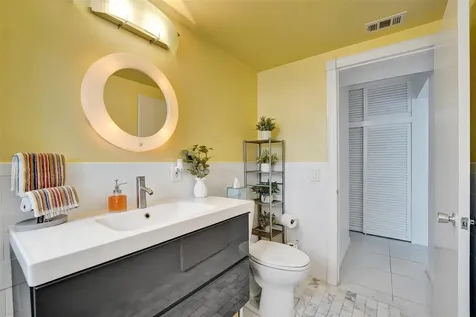 1900 S Ocean Drive Fort Lauderdale FL 33316