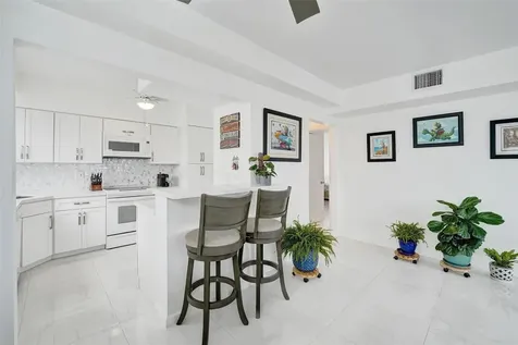 1900 S Ocean Drive Fort Lauderdale FL 33316