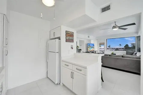 1900 S Ocean Drive Fort Lauderdale FL 33316