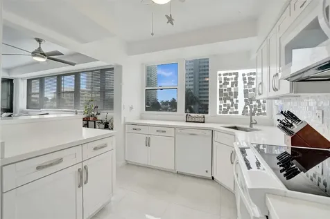 1900 S Ocean Drive Fort Lauderdale FL 33316