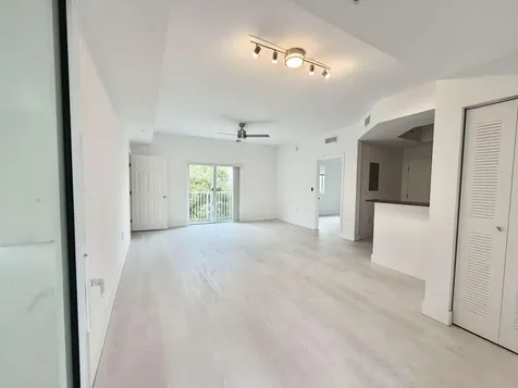 7516 NE 1st Avenue Miami FL 33138