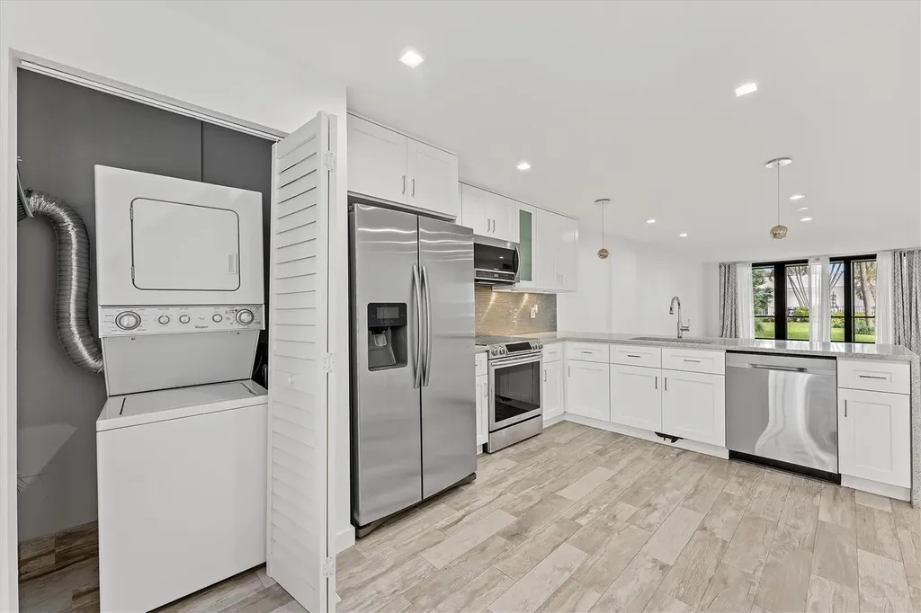 1629 Riverview Road Deerfield Beach FL 33441