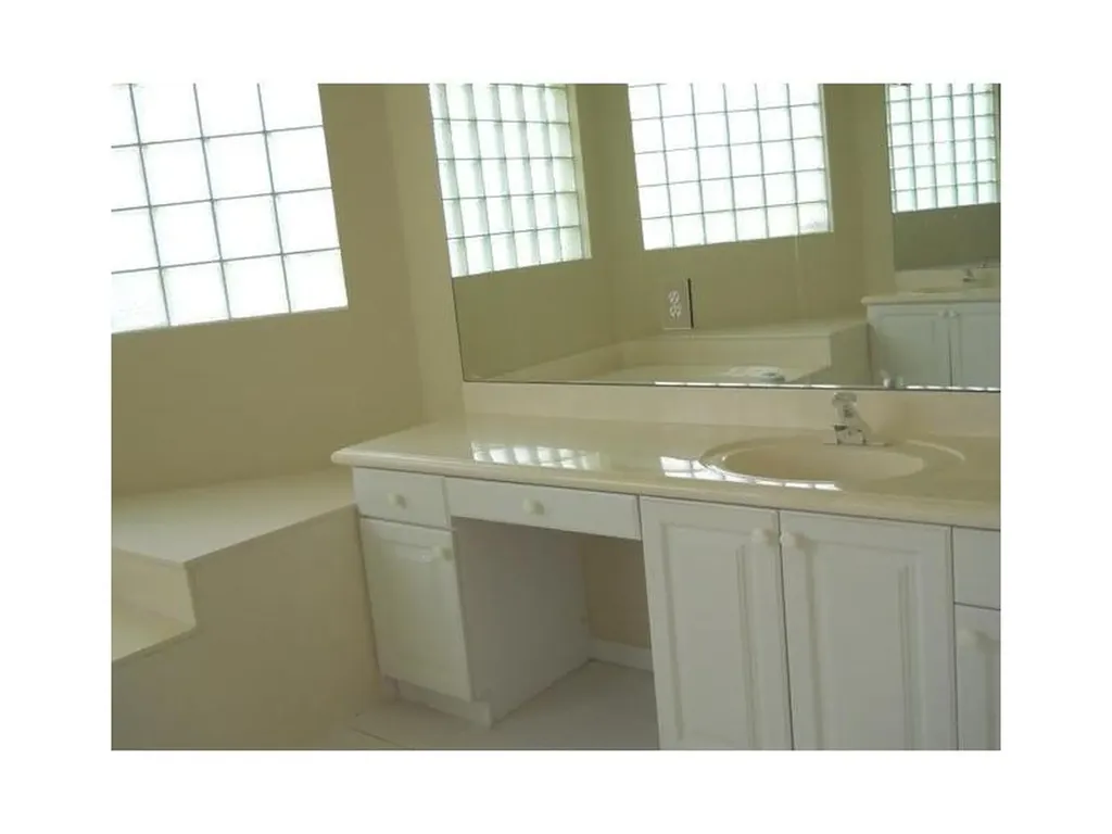 6740 NW 105th Lane Parkland FL 33076