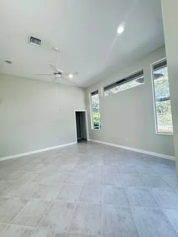 6740 NW 105th Lane Parkland FL 33076