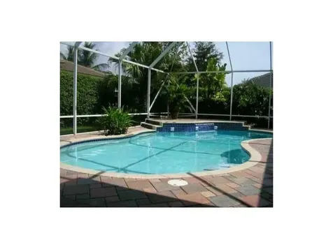 6740 NW 105th Lane Parkland FL 33076