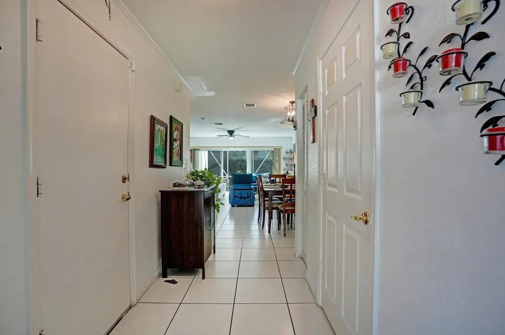 8964 NW 38th Drive Coral Springs FL 33065